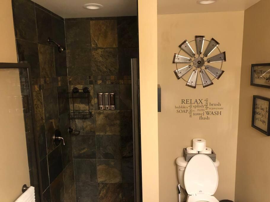 Penthouse Mountain Haven With Community Spa Room Kellogg Esterno foto