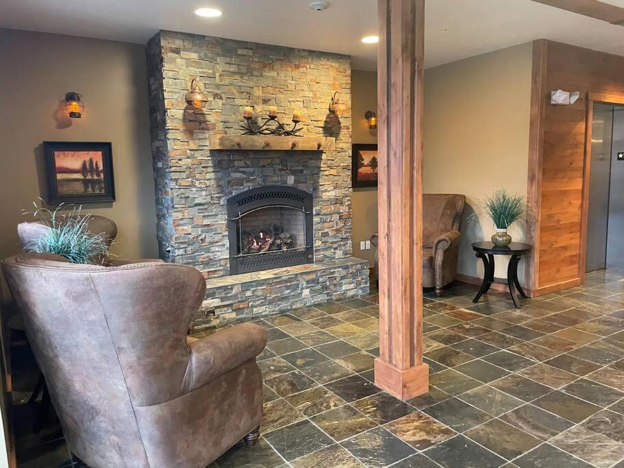 Penthouse Mountain Haven With Community Spa Room Kellogg Esterno foto